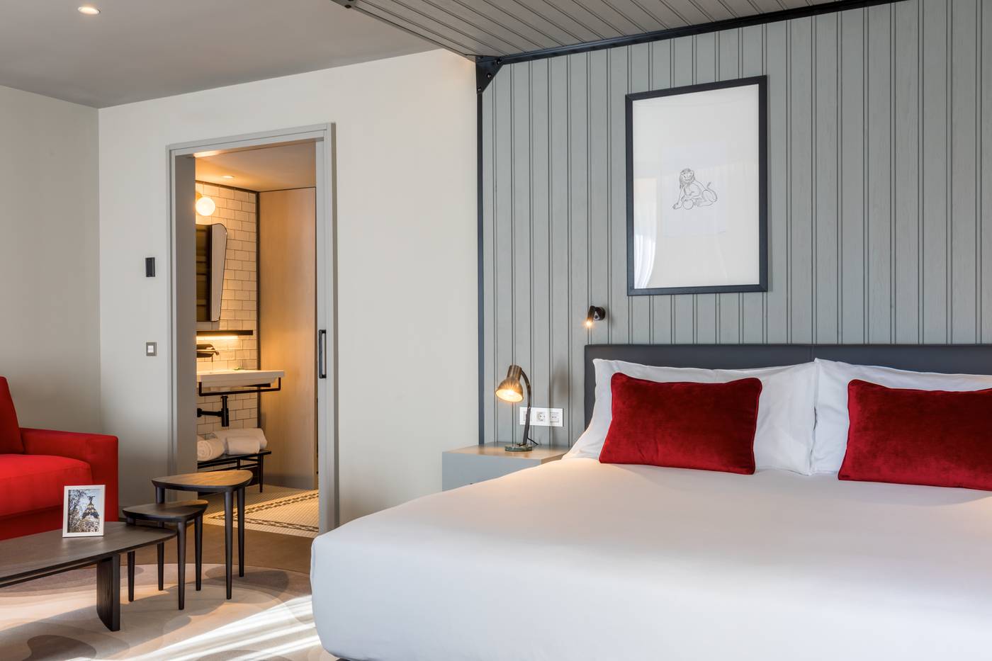 Canopy-by-Hilton-Madrid-Castellana-Room-33