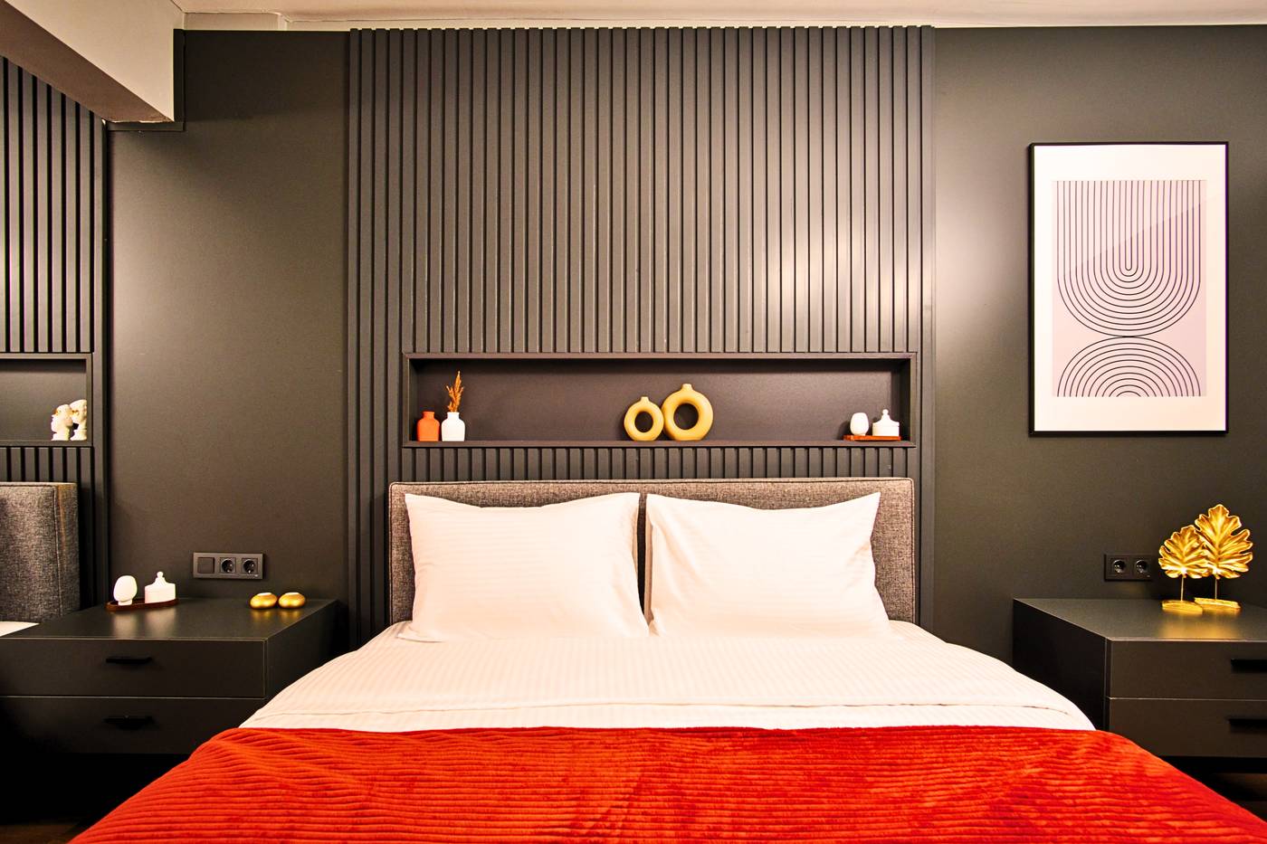 TAKS-INN-Suites-Room-8