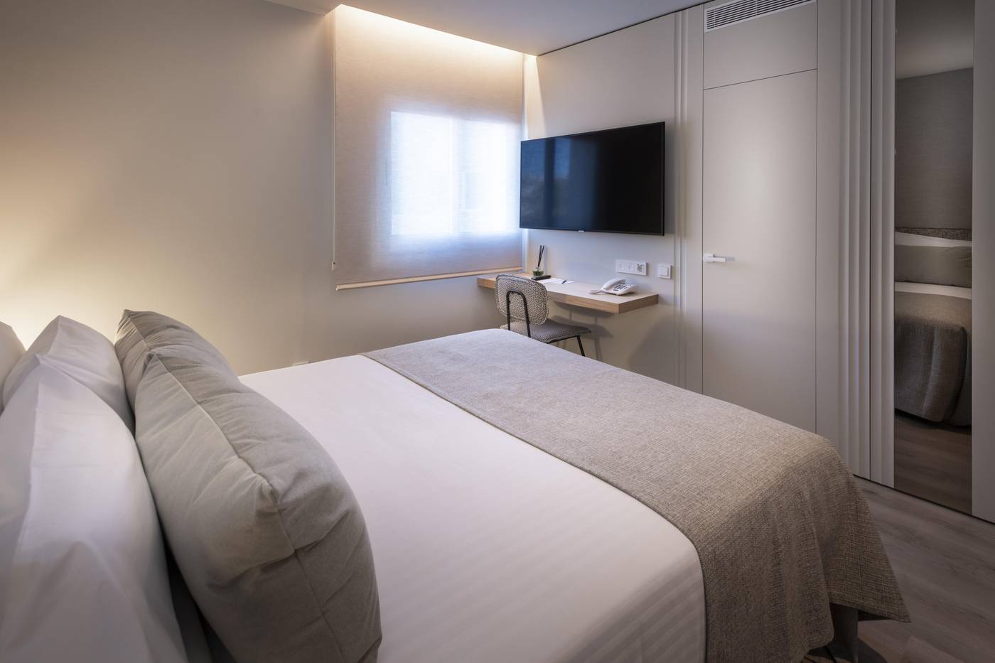 Bel-Air-Hotel-Room-19