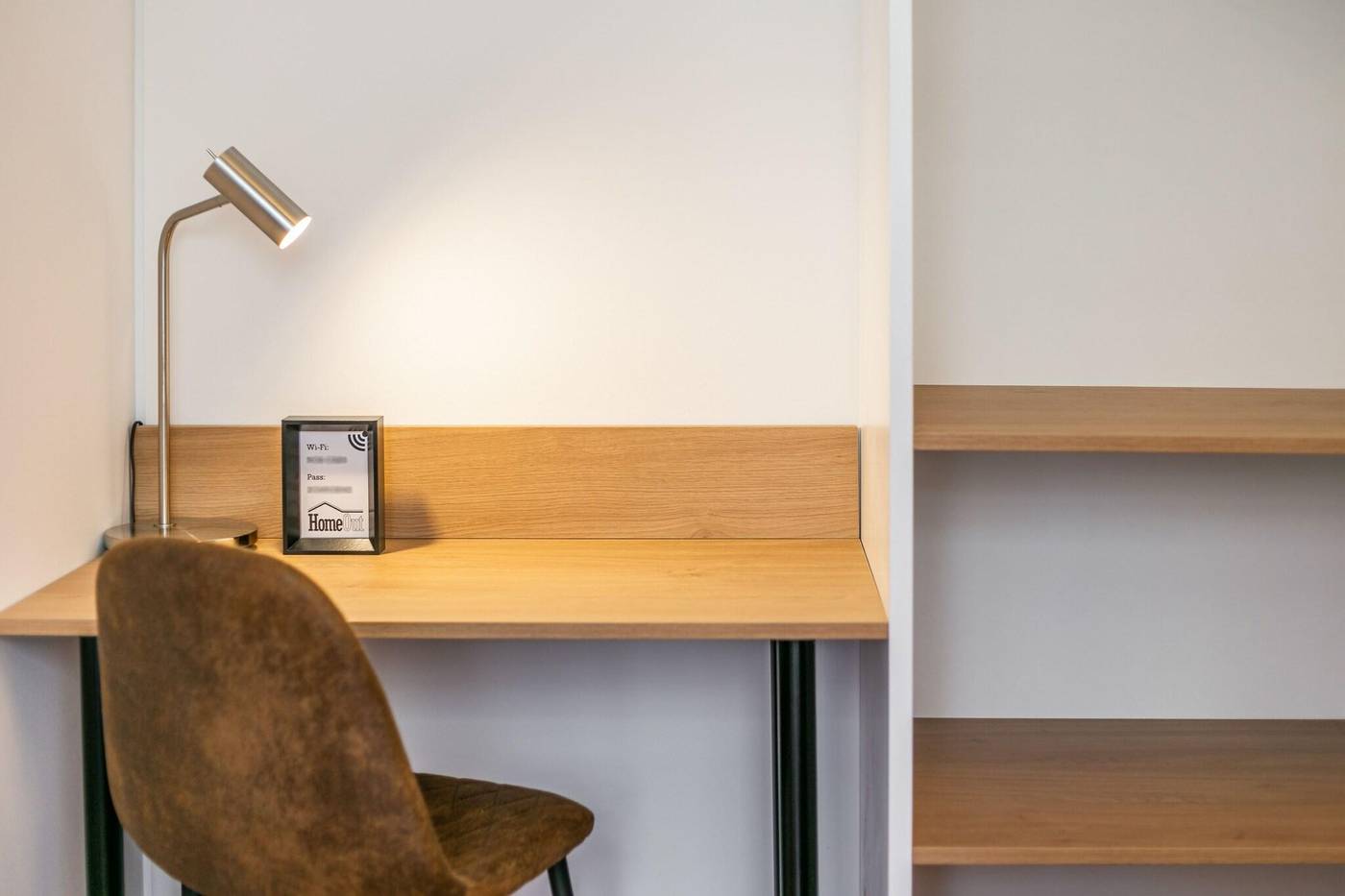 Home-Out-Rooms---Apartments-Room-27