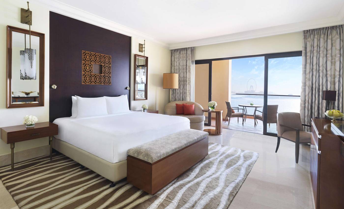 Fairmont-The-Palm-Room-26