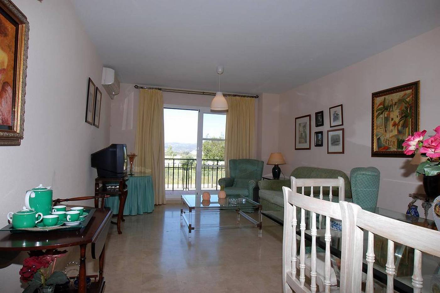 Complejo-Terrasol-Baviera-Golf-Room-9