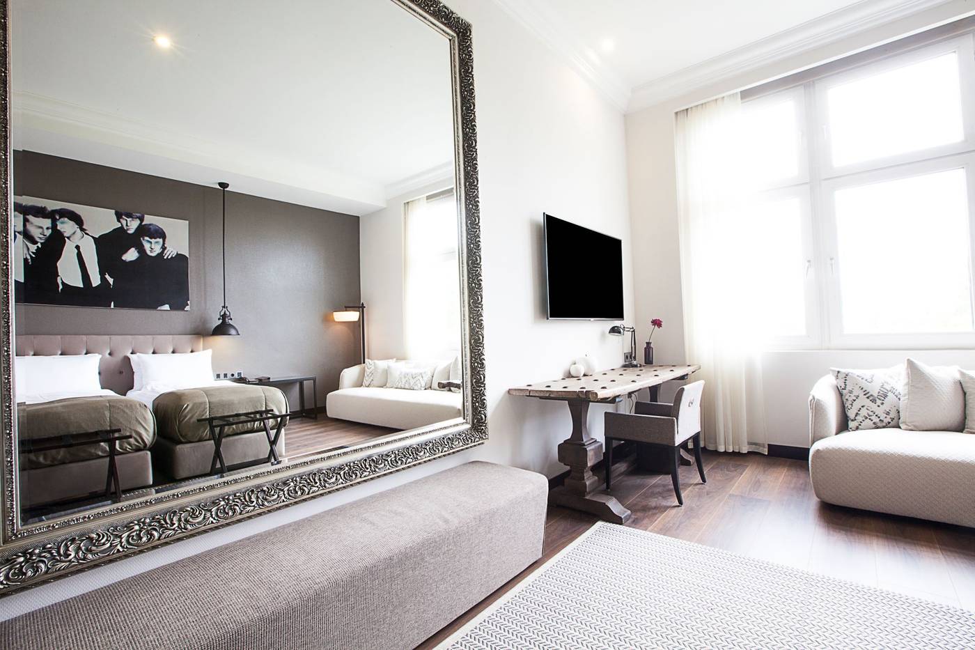 Quentin-XL-Potsdamer-Platz-Room-27