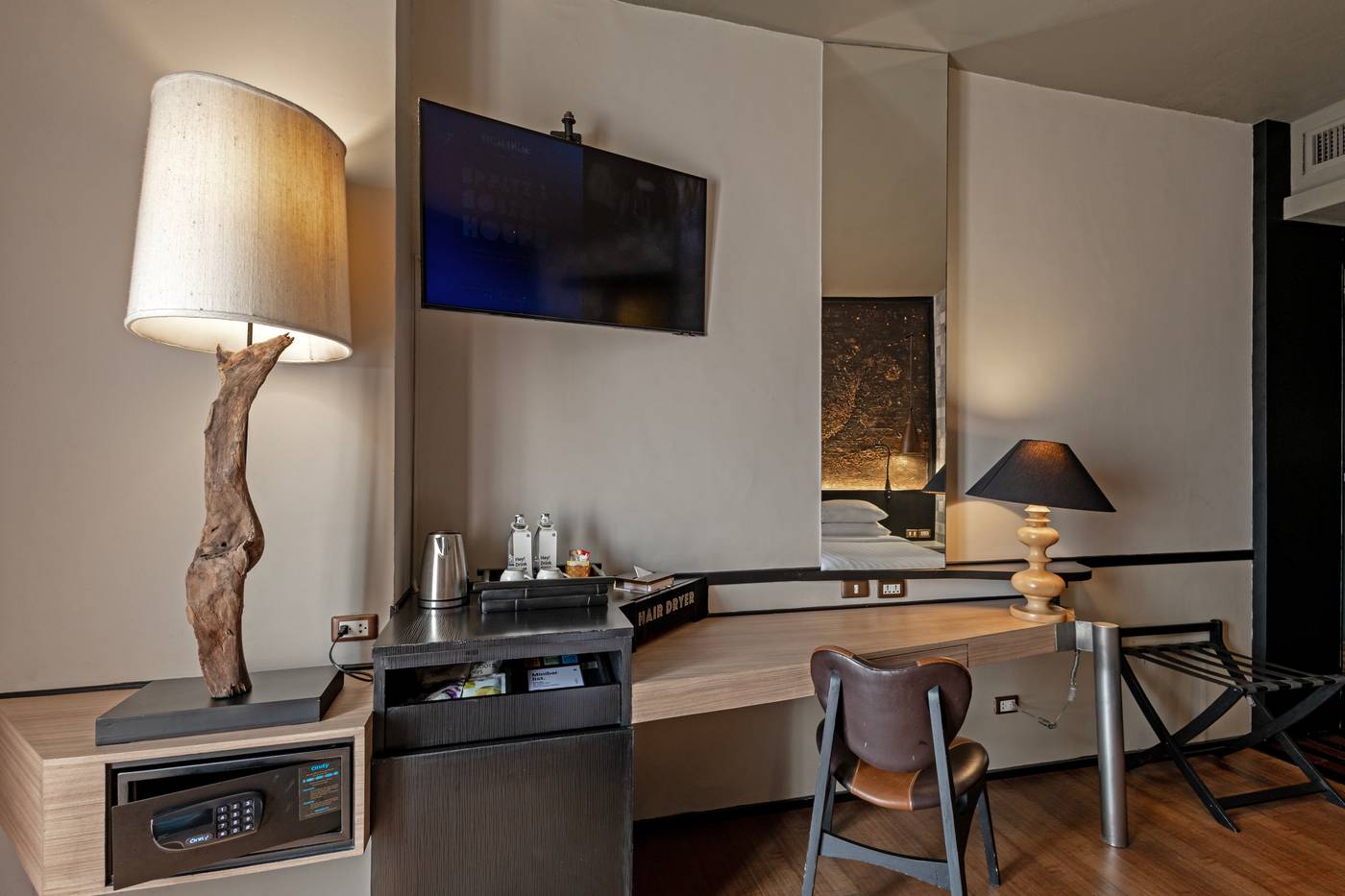 Siam-Siam-Design-Hotel-Bangkok-Room-40