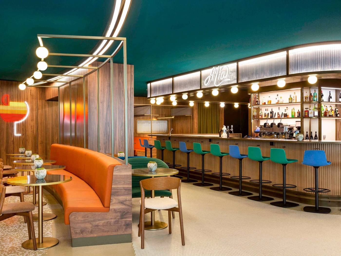 Pullman-Paris-Montparnasse-Bar-8