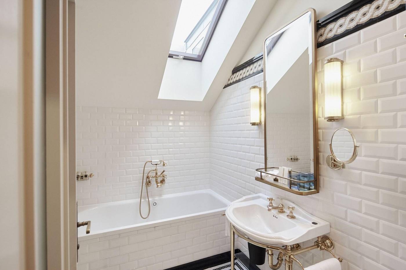 Callas-House-Room-30