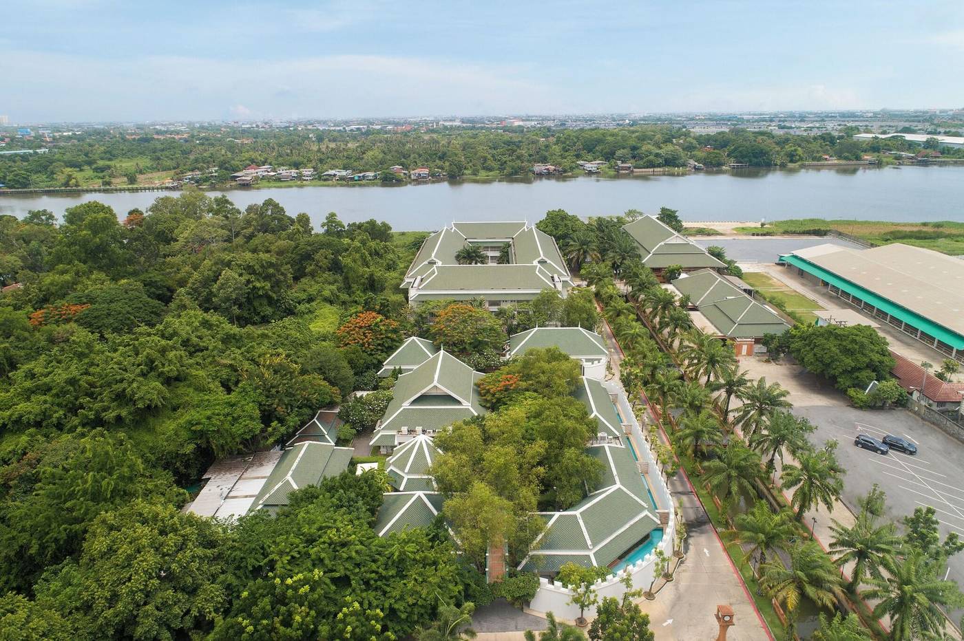Kalanan Riverside Resort | £30pp Deposits