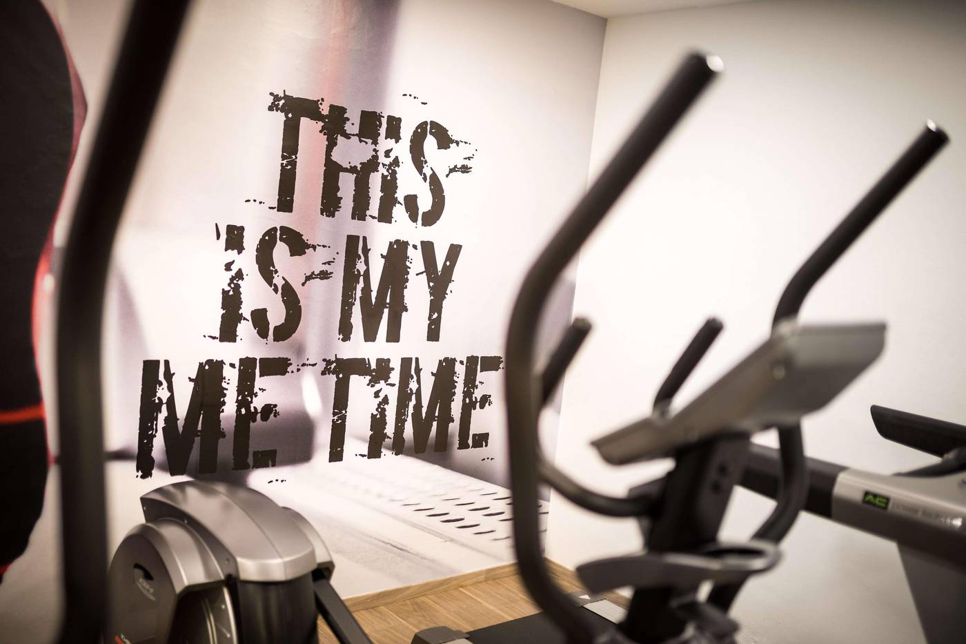 H-TOP-Amaika-Sports-and-Entertainment-48