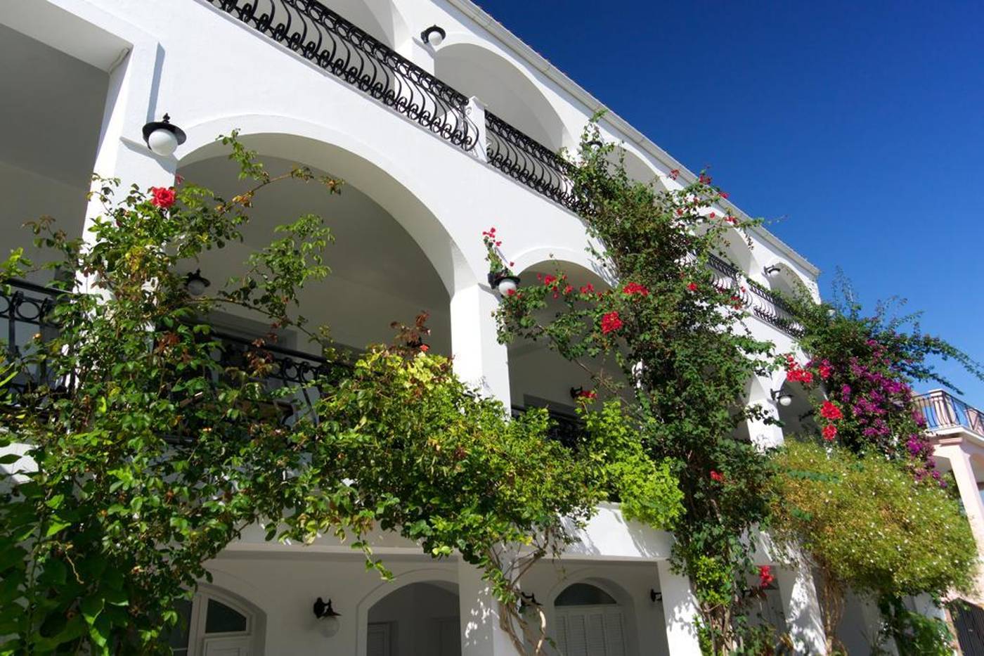 Athina-General-view-2