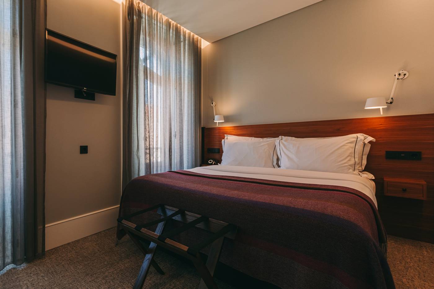 1908-Lisboa-Hotel-Room-15