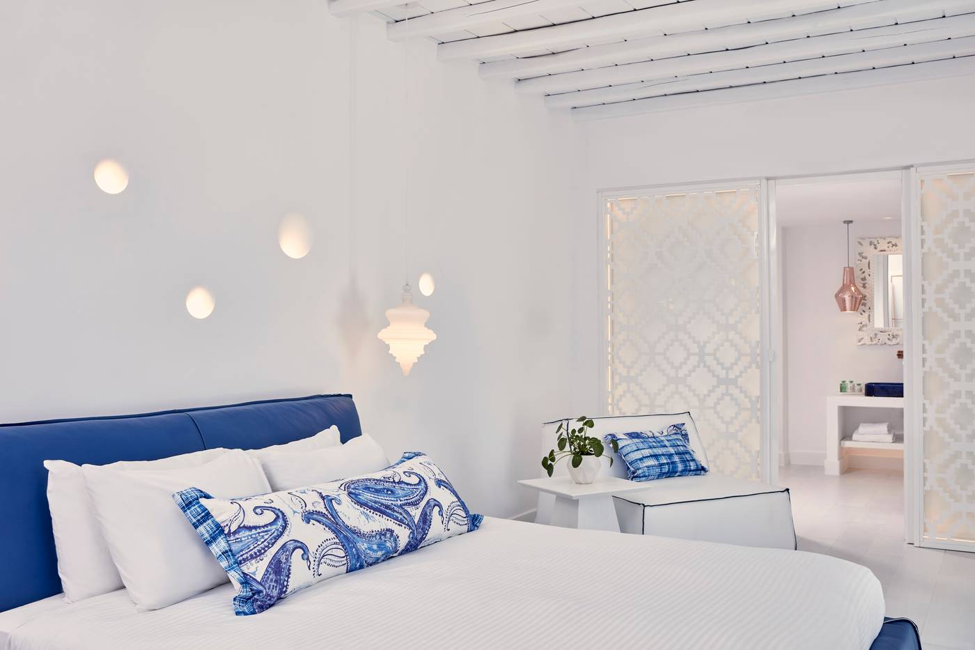 Katikies-Mykonos---The-Leading-Hotels-Of-The-World-Room-25