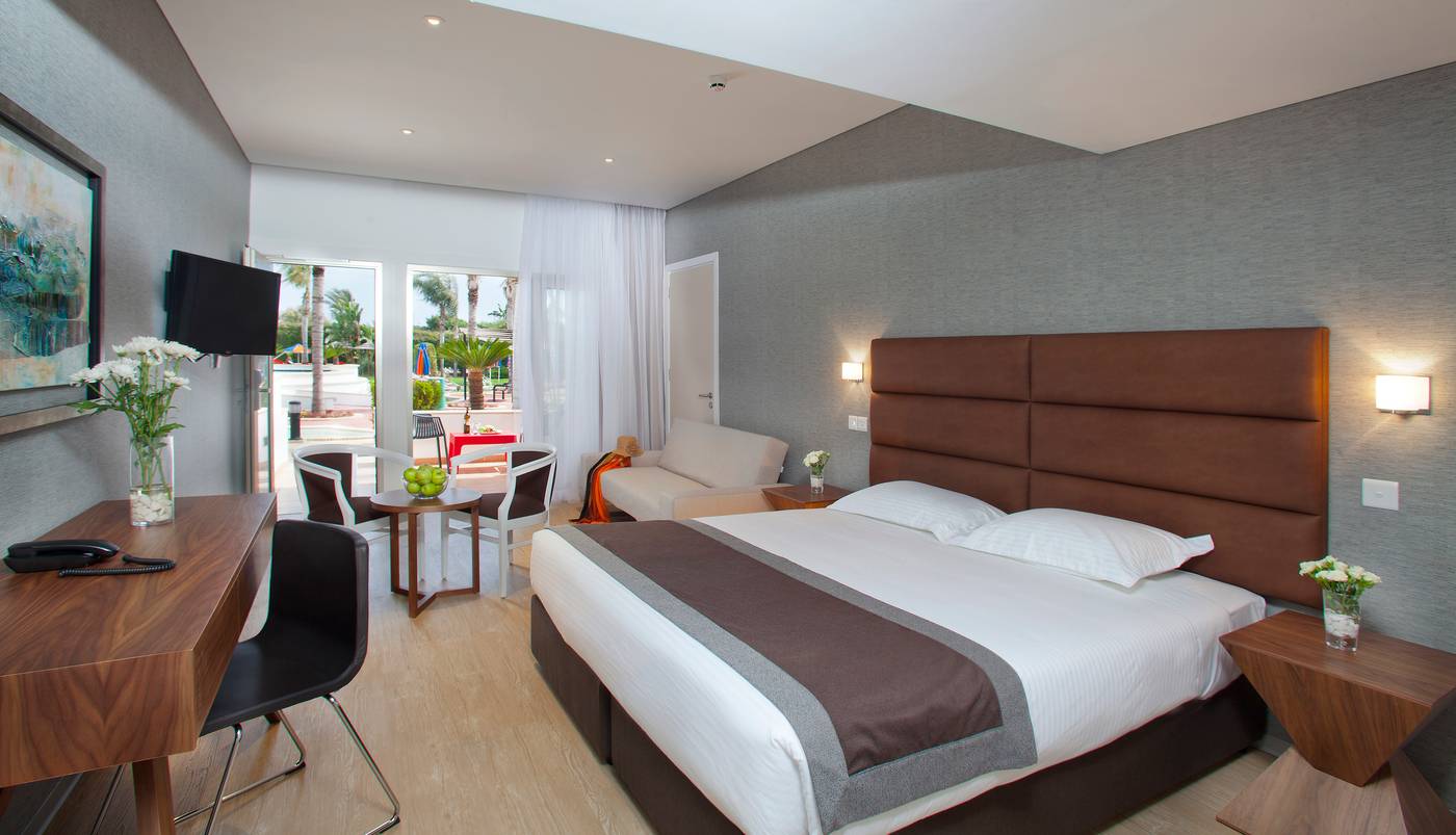 Faros-Hotel-Room-31
