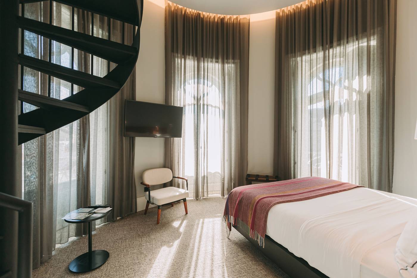 1908-Lisboa-Hotel-Room-37