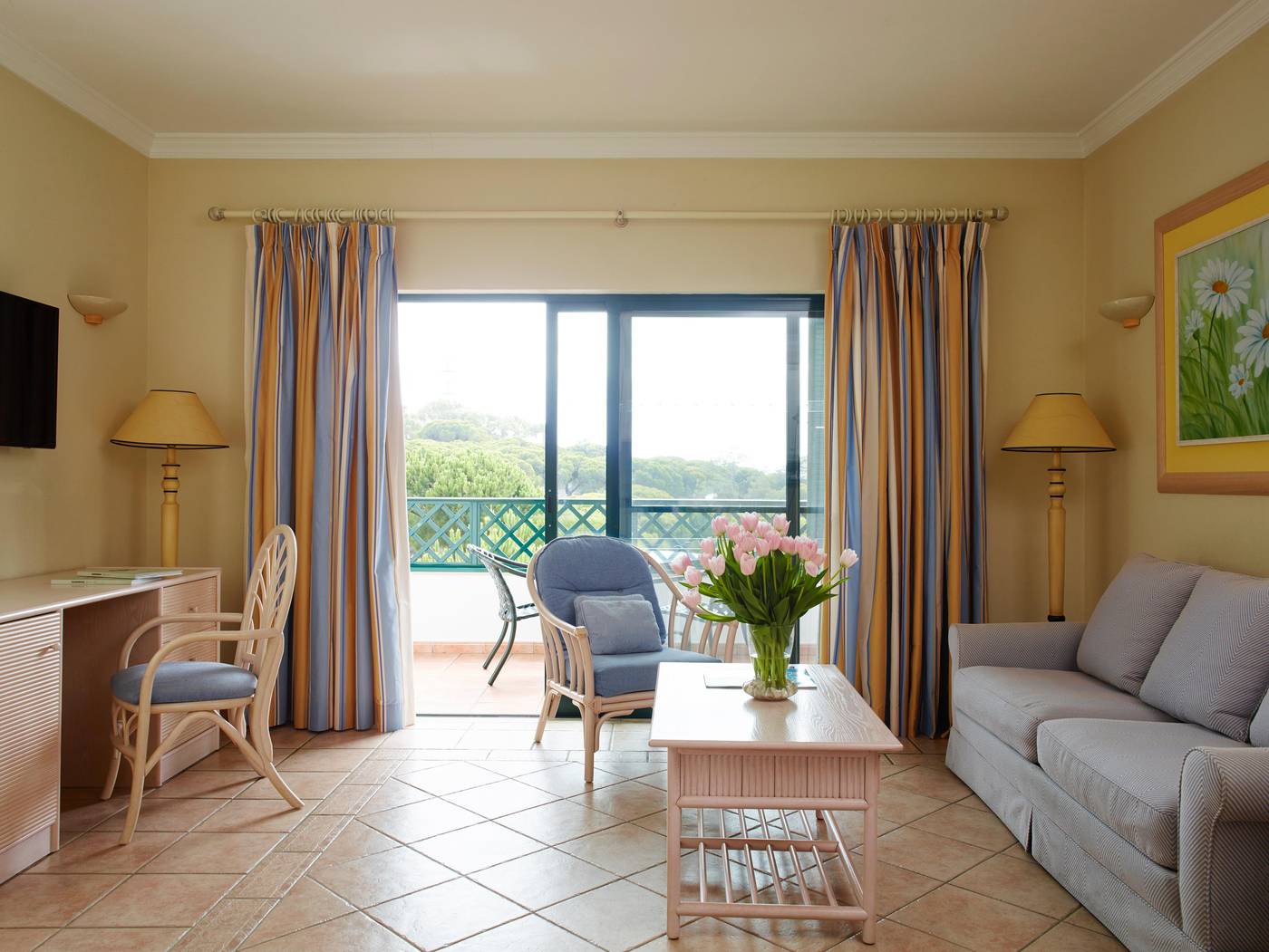 Formosa-Park-Apartment-Hotel-Room-11