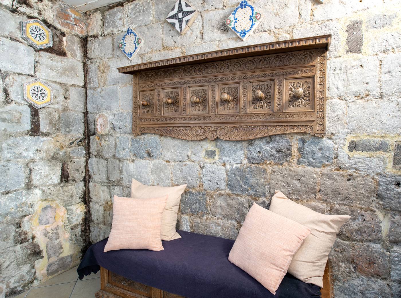 Rivoli-Sorrento-Lobby-18