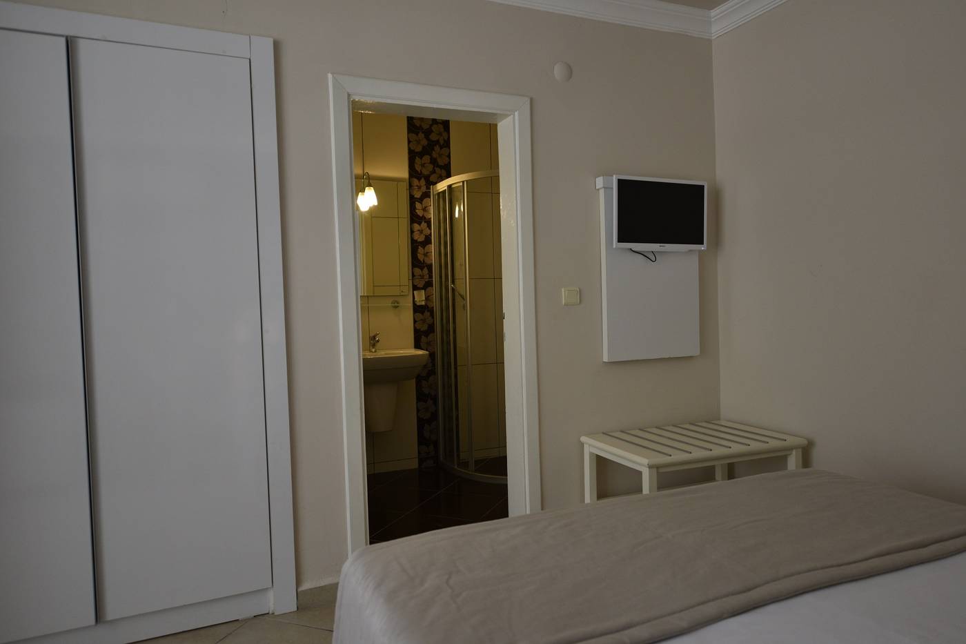 Nicholas-Park-Hotel-Room-40