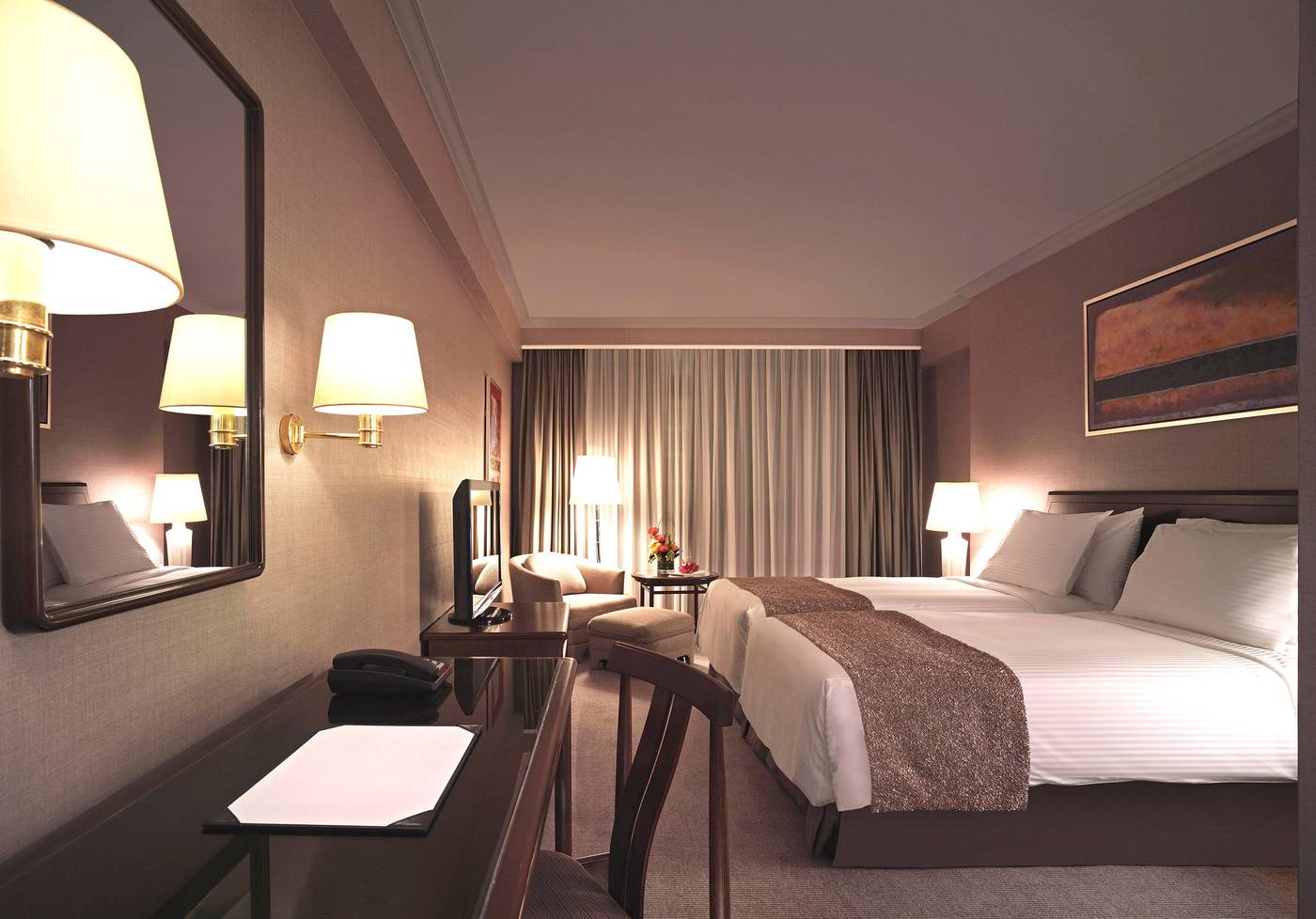 Marco-Polo-Hongkong-Hotel-Room-17