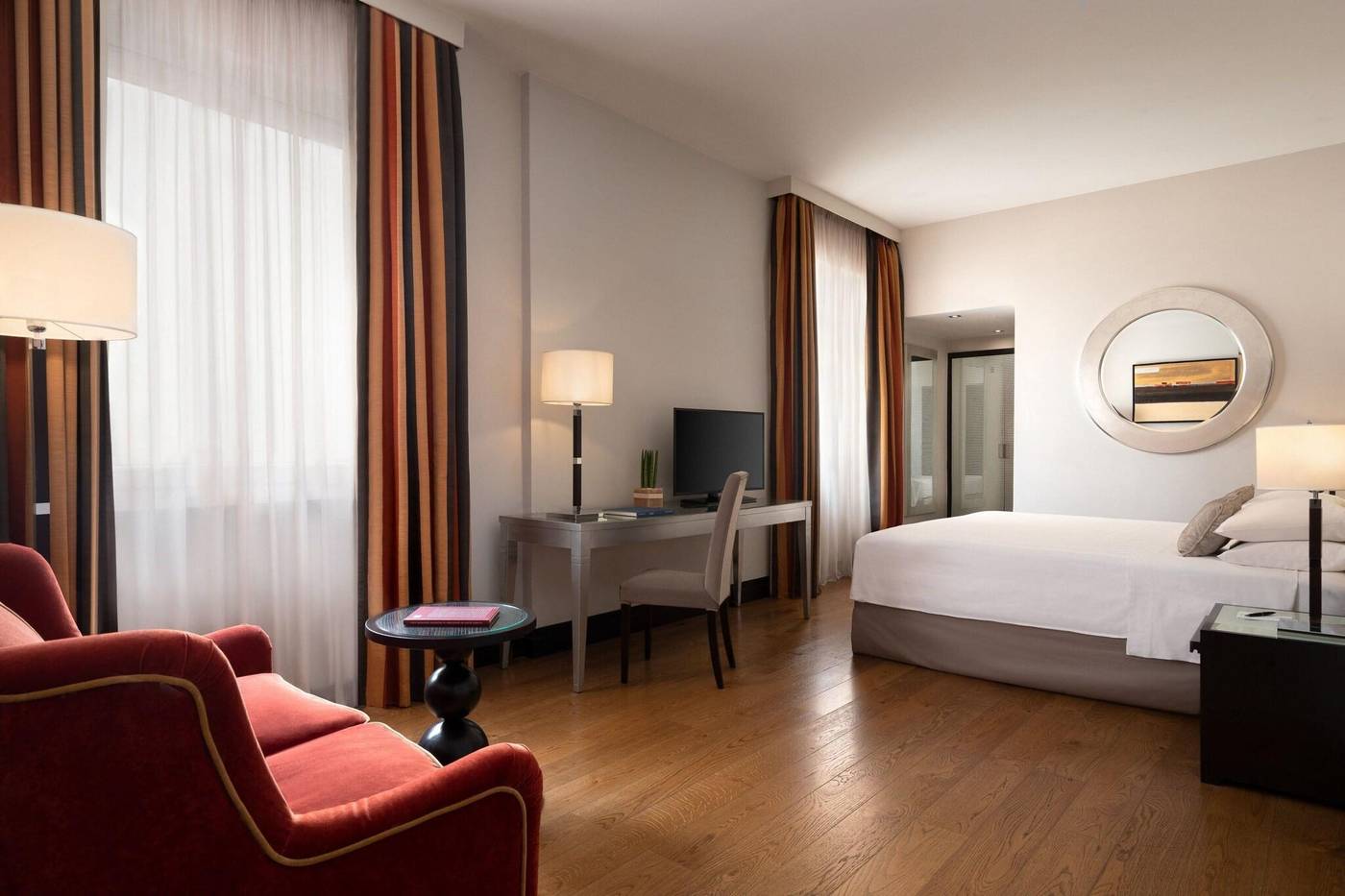 Autograph-Collection-Sina-Villa-Medici-Room-42