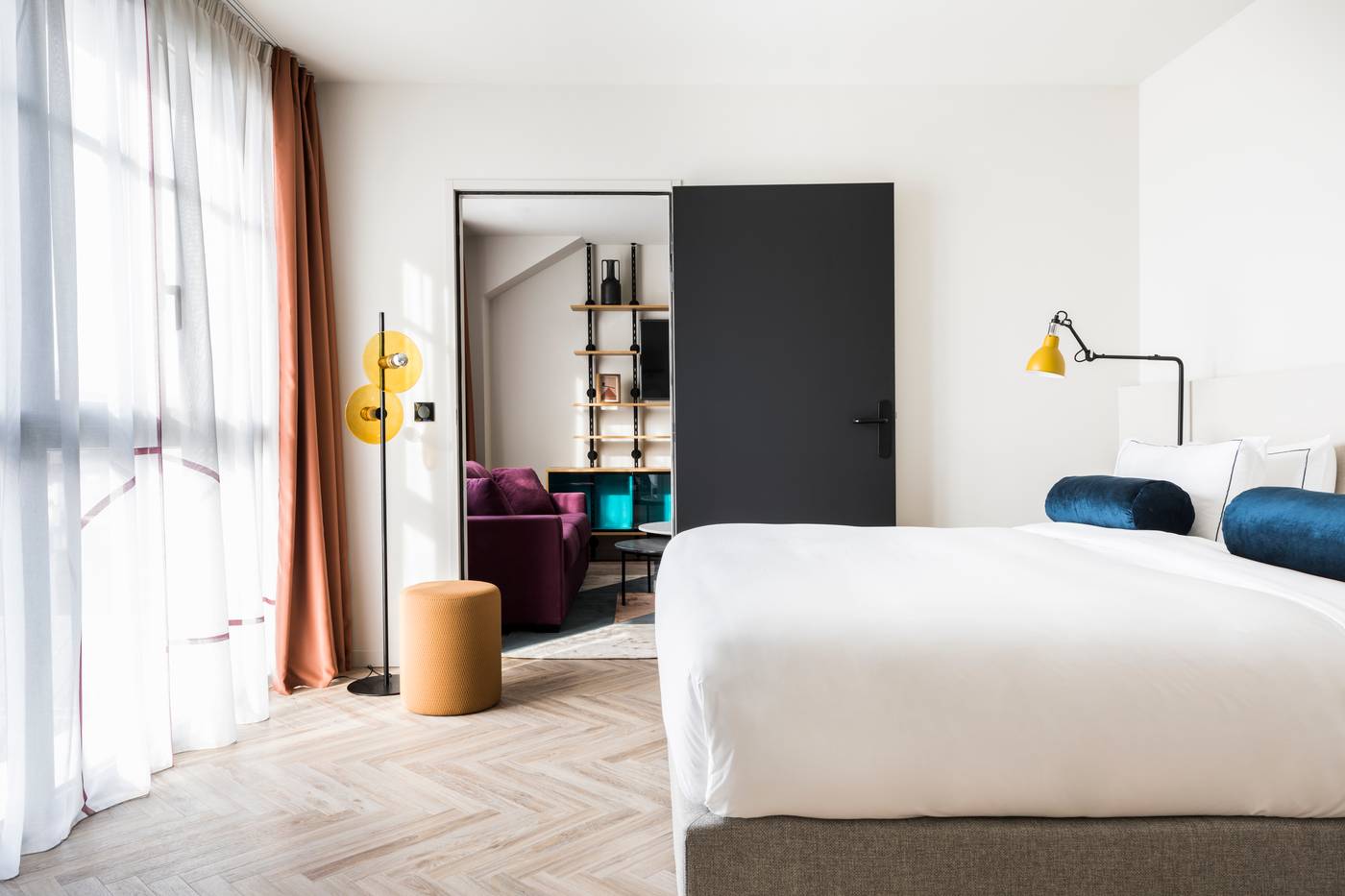 Le-Grand-Quartier-Room-15