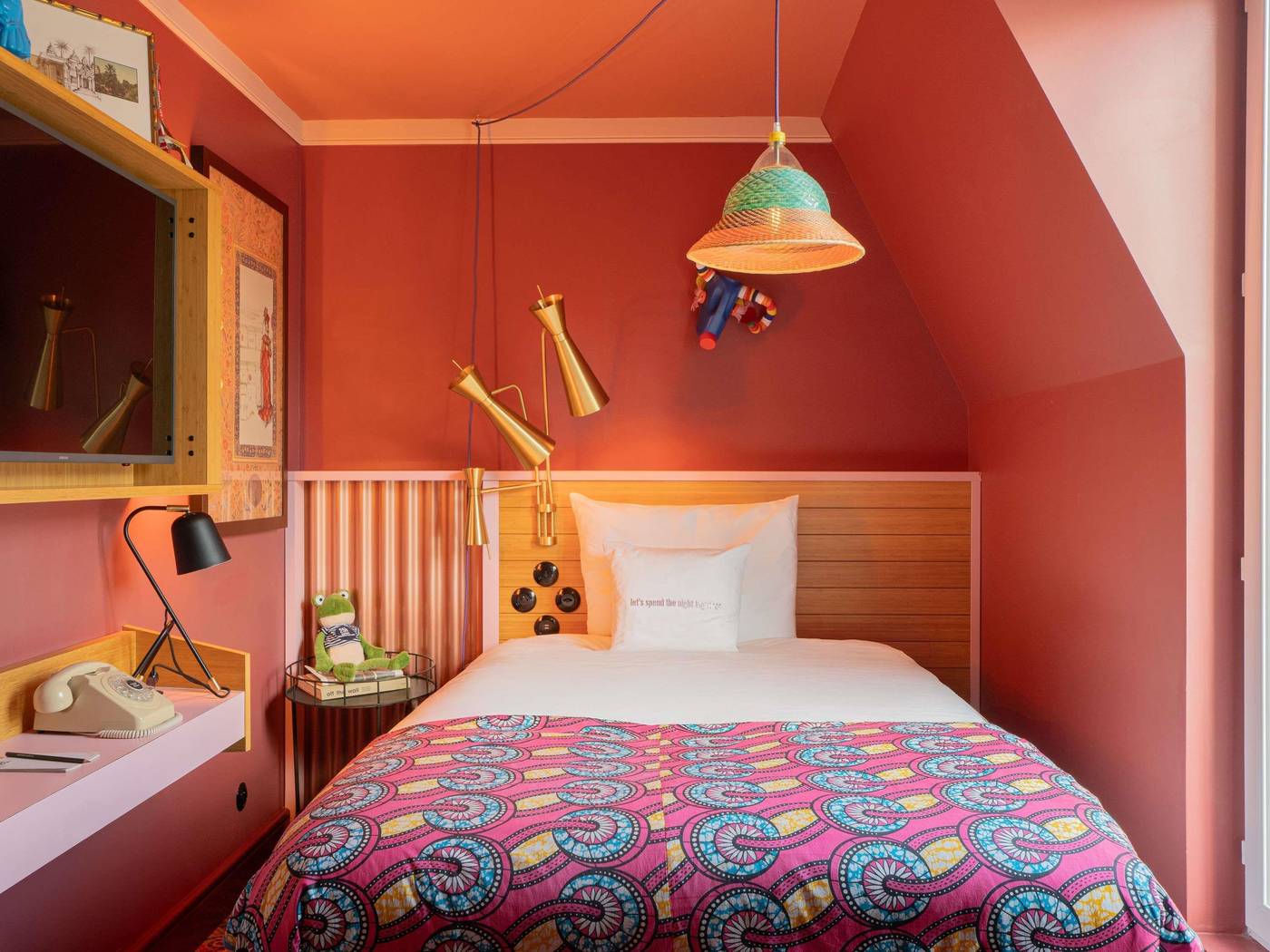 Mercure-Paris-Terminus-Nord-Room-36