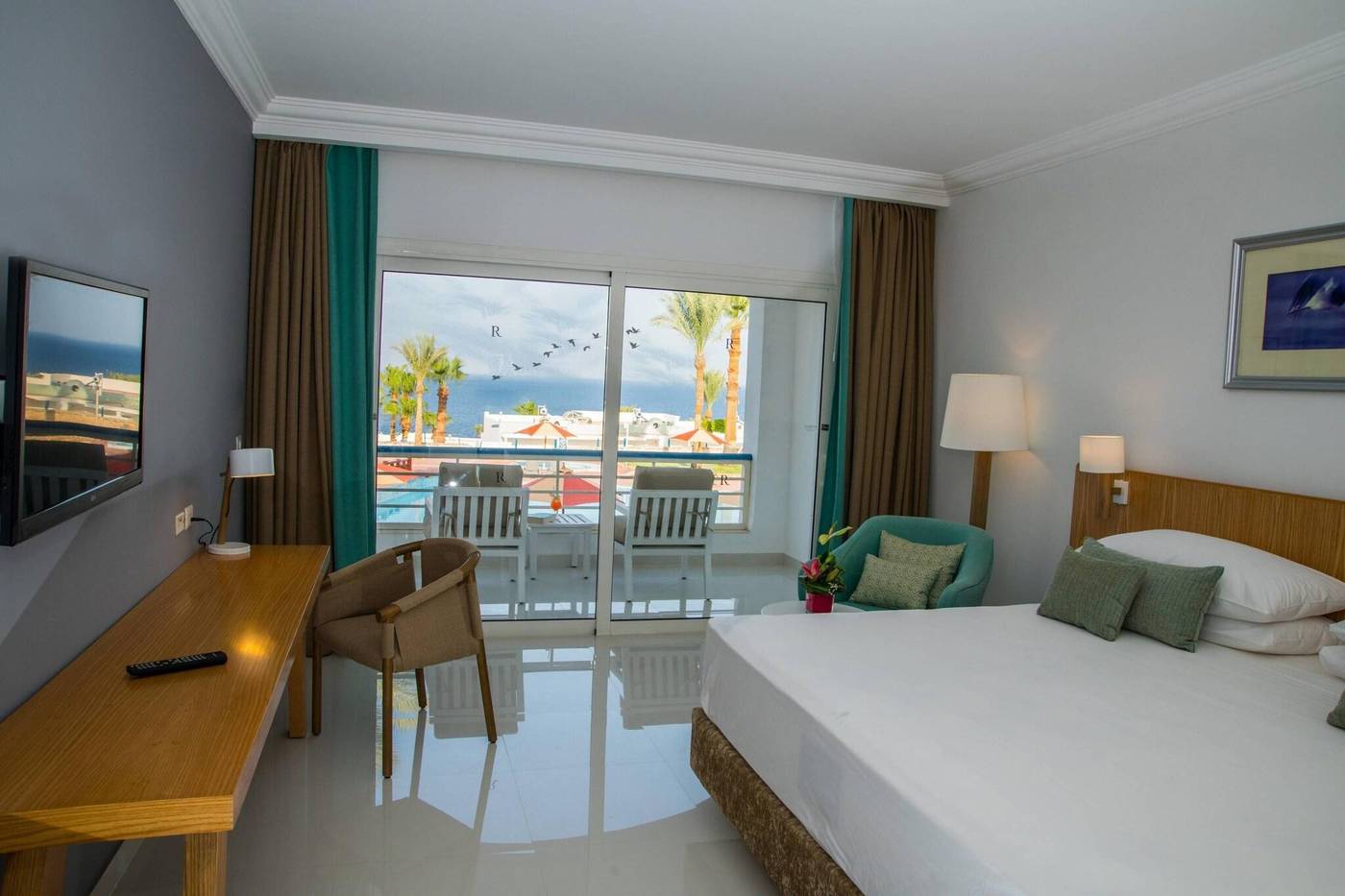 Renaissance-Sharm-El-Sheikh-Golden-View-Beach-Rest-Room-29