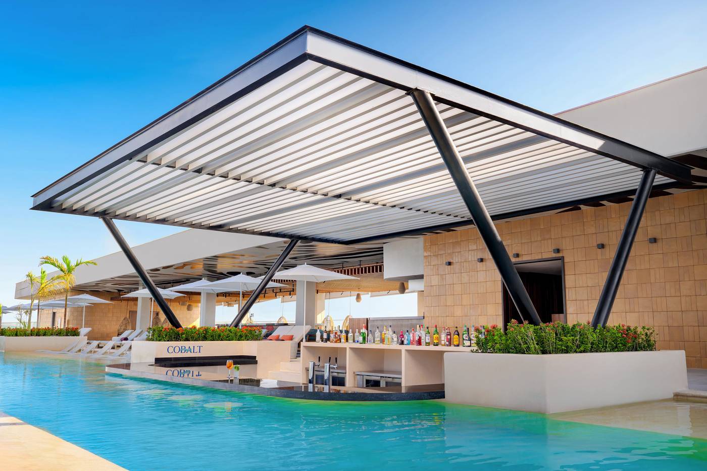 Hyatt Vivid Grand Island 16.07.25