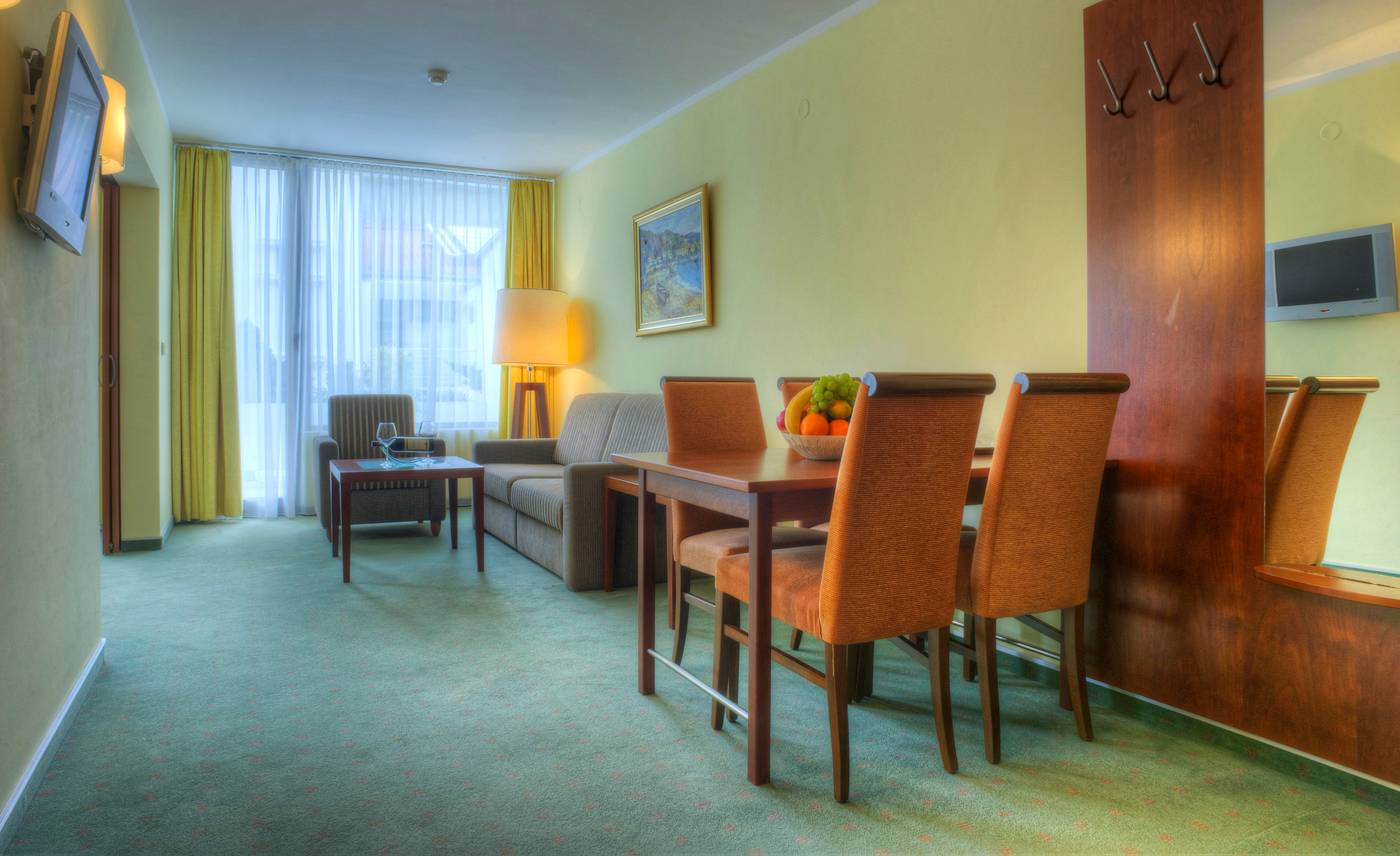 Hotel-Rivijera-Room-24