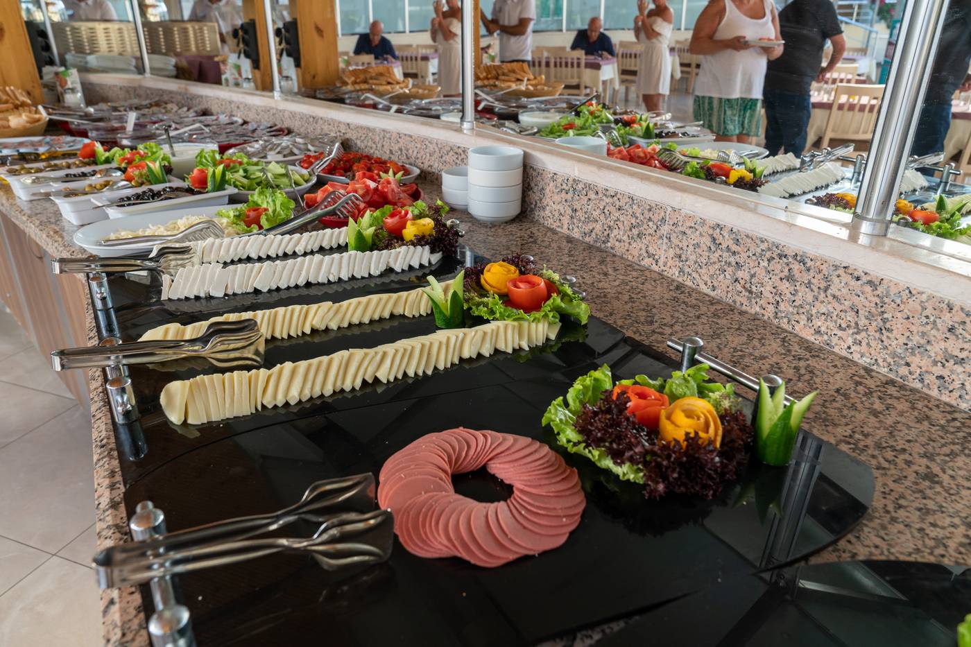 Belcehan-Deluxe-Restaurant-27