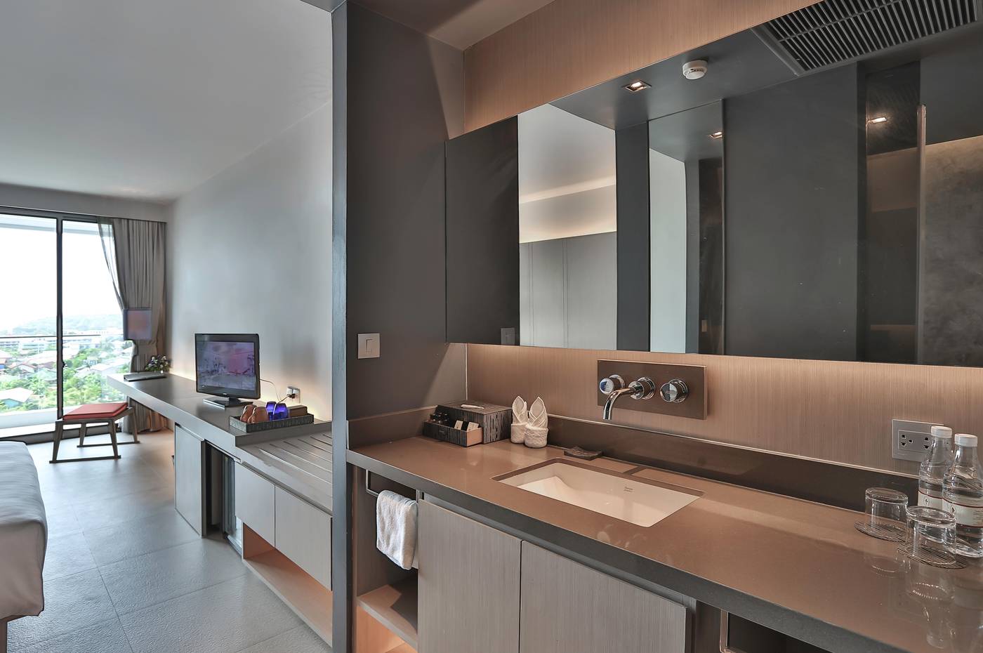 The-Yama-Hotel-Phuket-Room-49