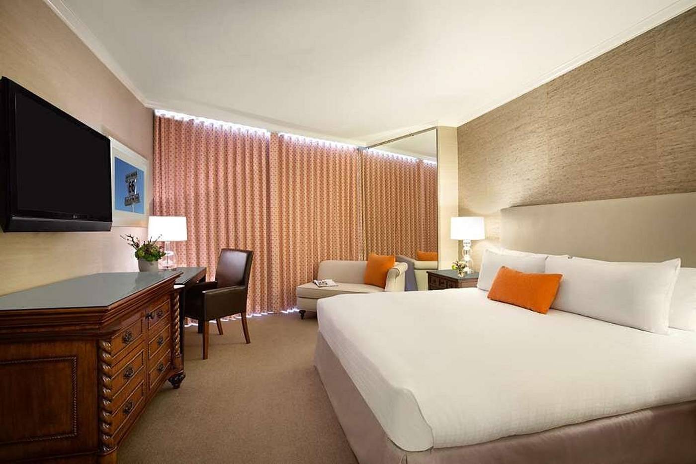 Fairmont-Miramar-Hotel---Bungalows-Room-48