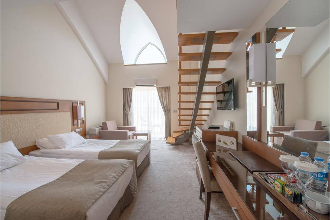 Crystal-Prestige-Elite-Room-30