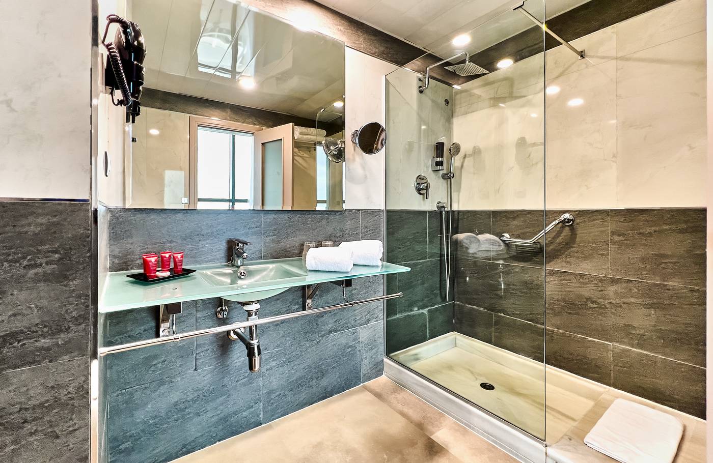 Leonardo-Hotel-Fuengirola-Costa-del-Sol-Room-34