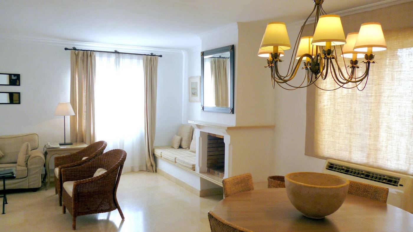 La-Manga-Club-Las-Lomas-Village-Room-35