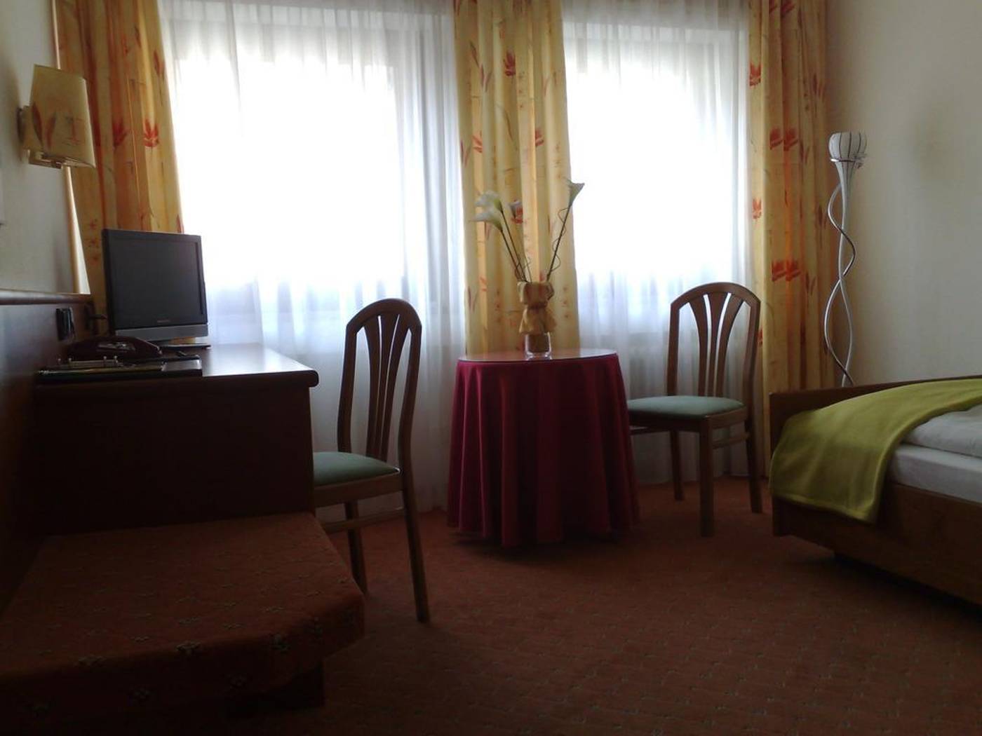 Hetzel Hotel Löwen-Germany-STUTTGART-General view-2