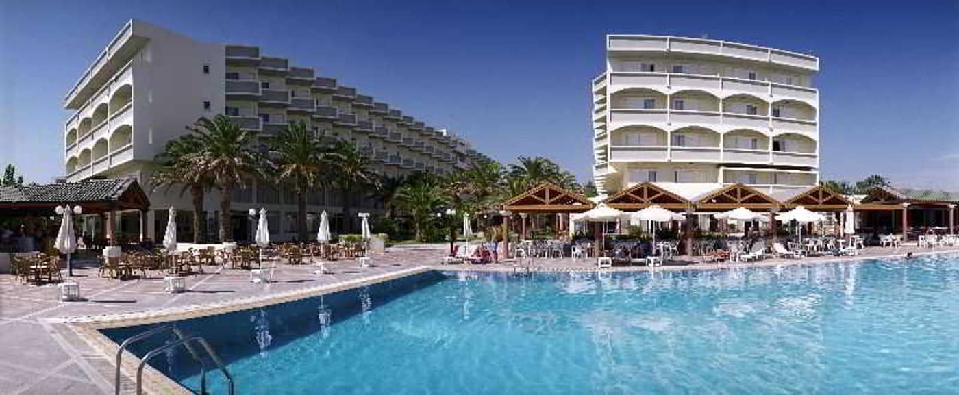 Apollo-Beach-Pool-5