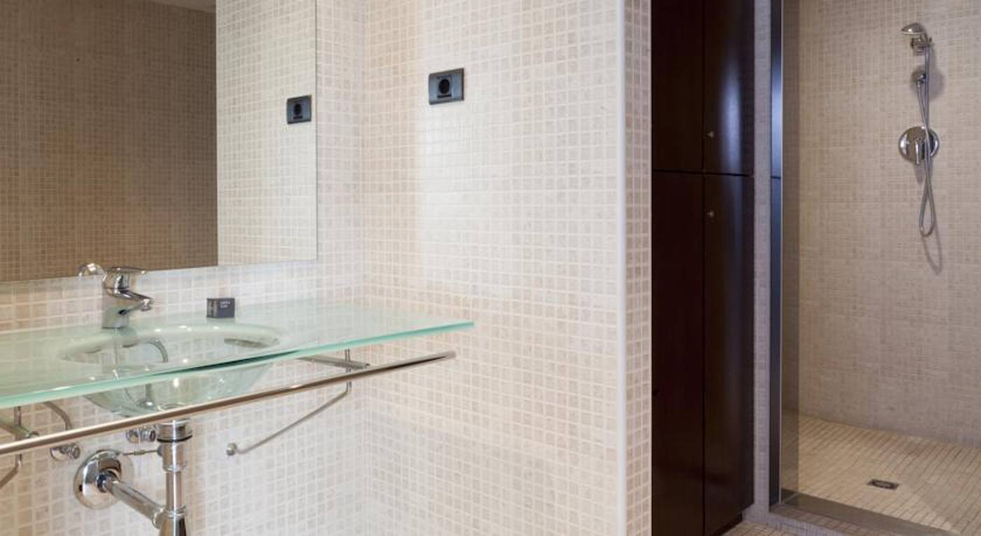 AC-Tarragona-Room-17