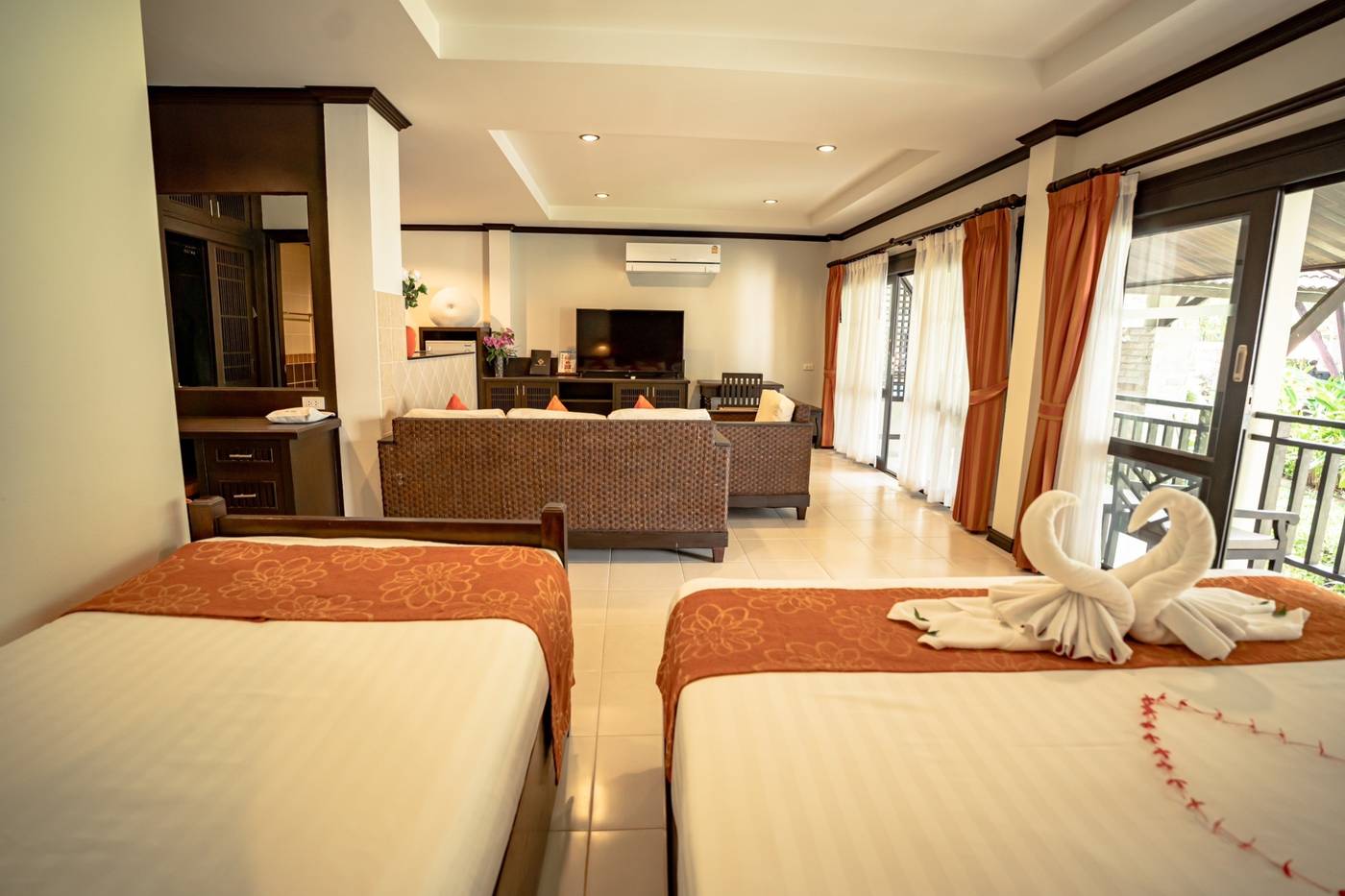 Am-Samui-Palace--SHA---Room-8