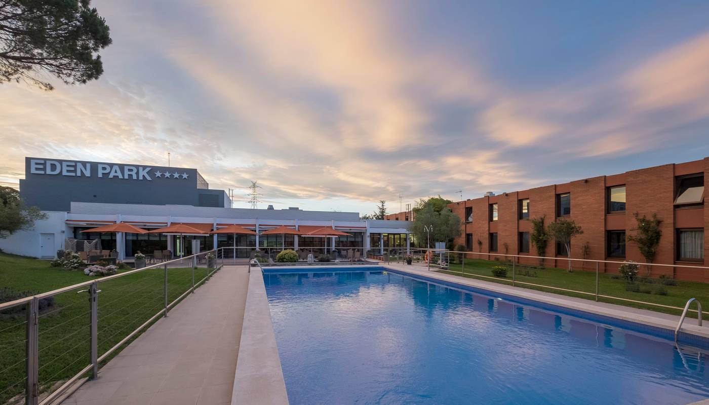 Eden-Park-Pool-3