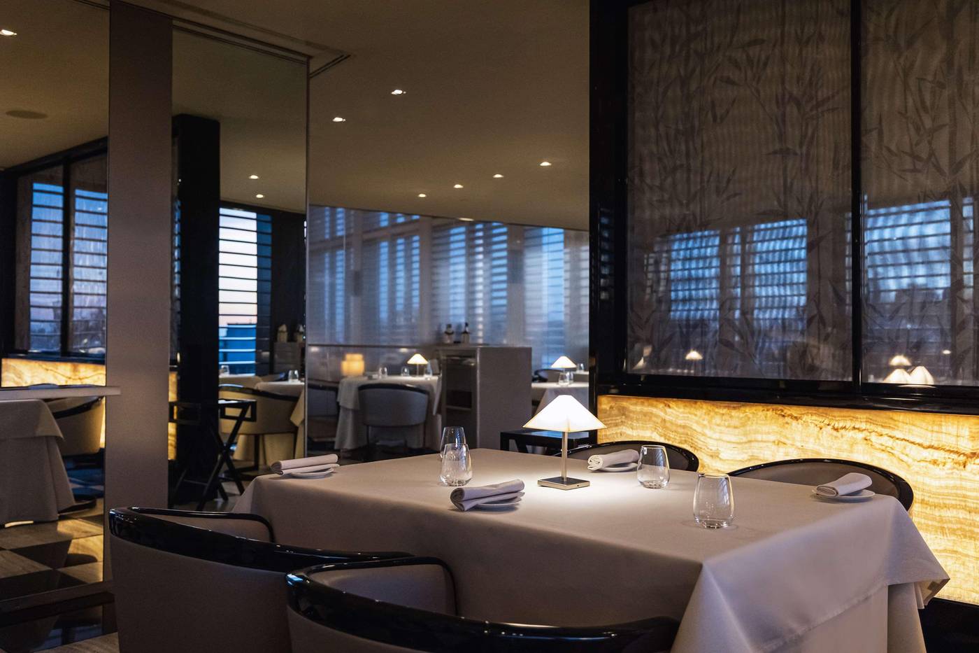 Armani-Hotel-Milano-Restaurant-63