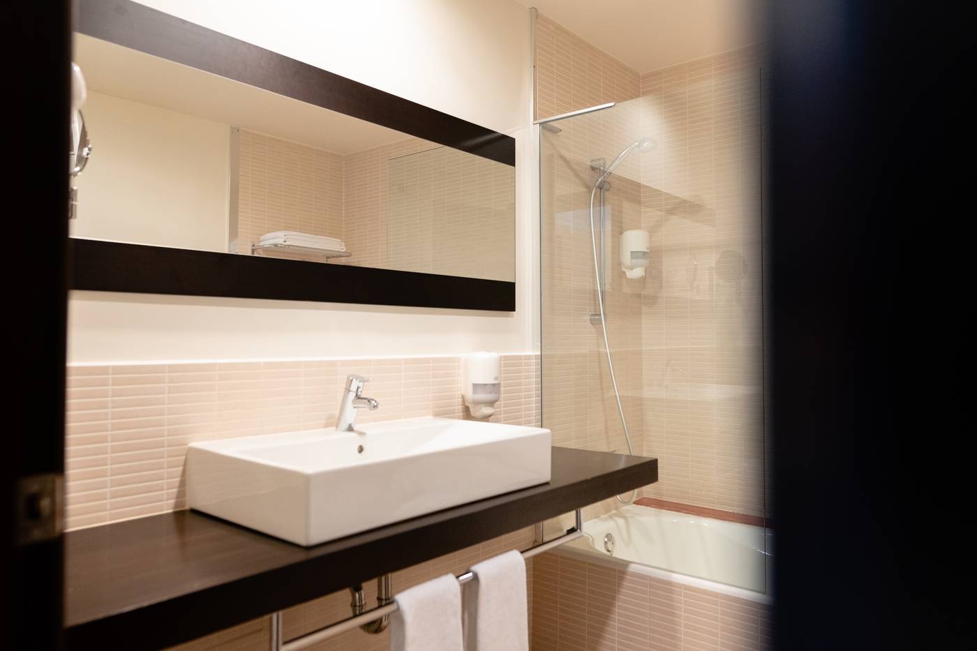 Loar-Ferreries-Apartments-Room-27