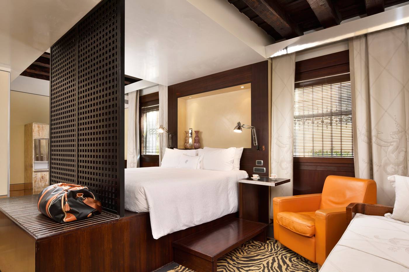 Ca--Pisani-Hotel-Room-34