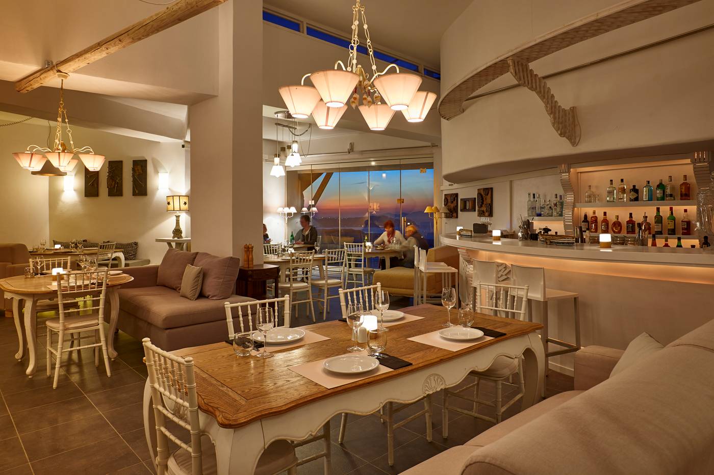 Suites-of-the-Gods-Cave-Spa-Restaurant-40