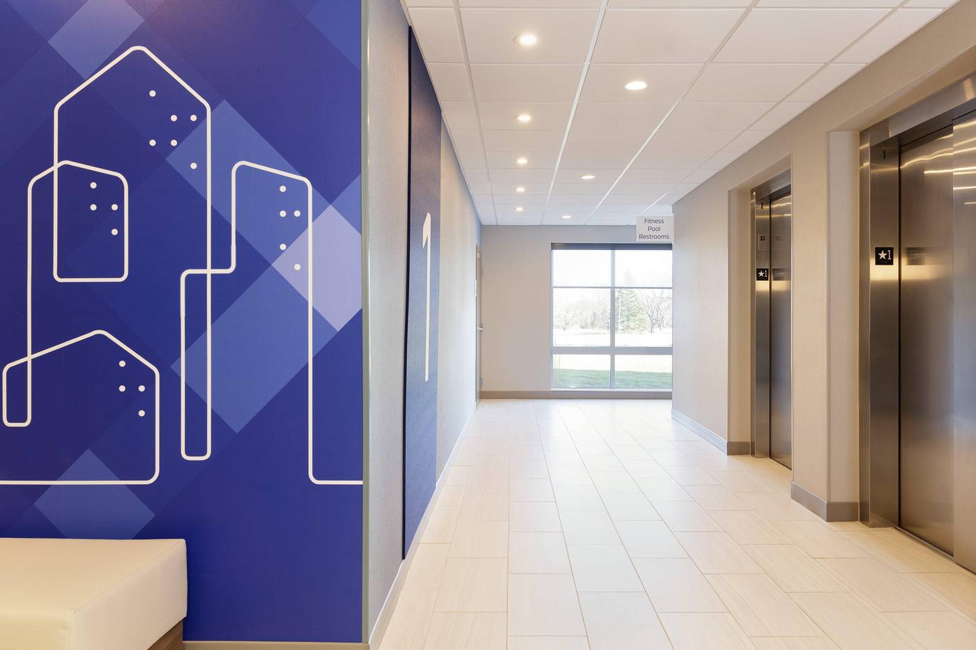 Holiday Inn Express Dallas Medical - Market Ctr-United States-DALLAS-General view-6