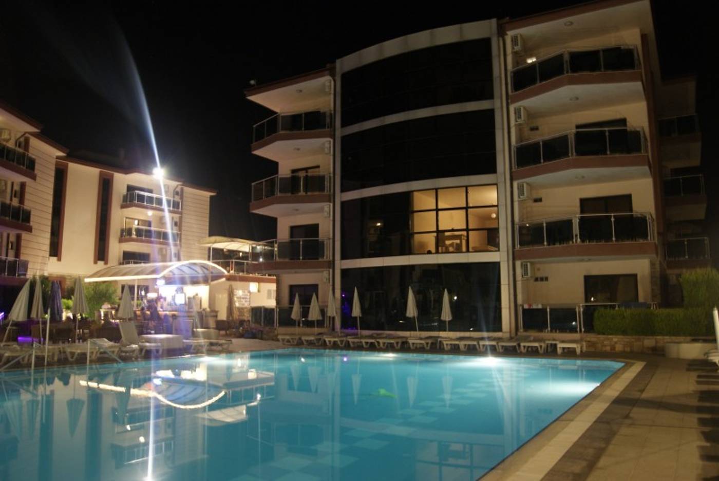 Whispering Sands Resort