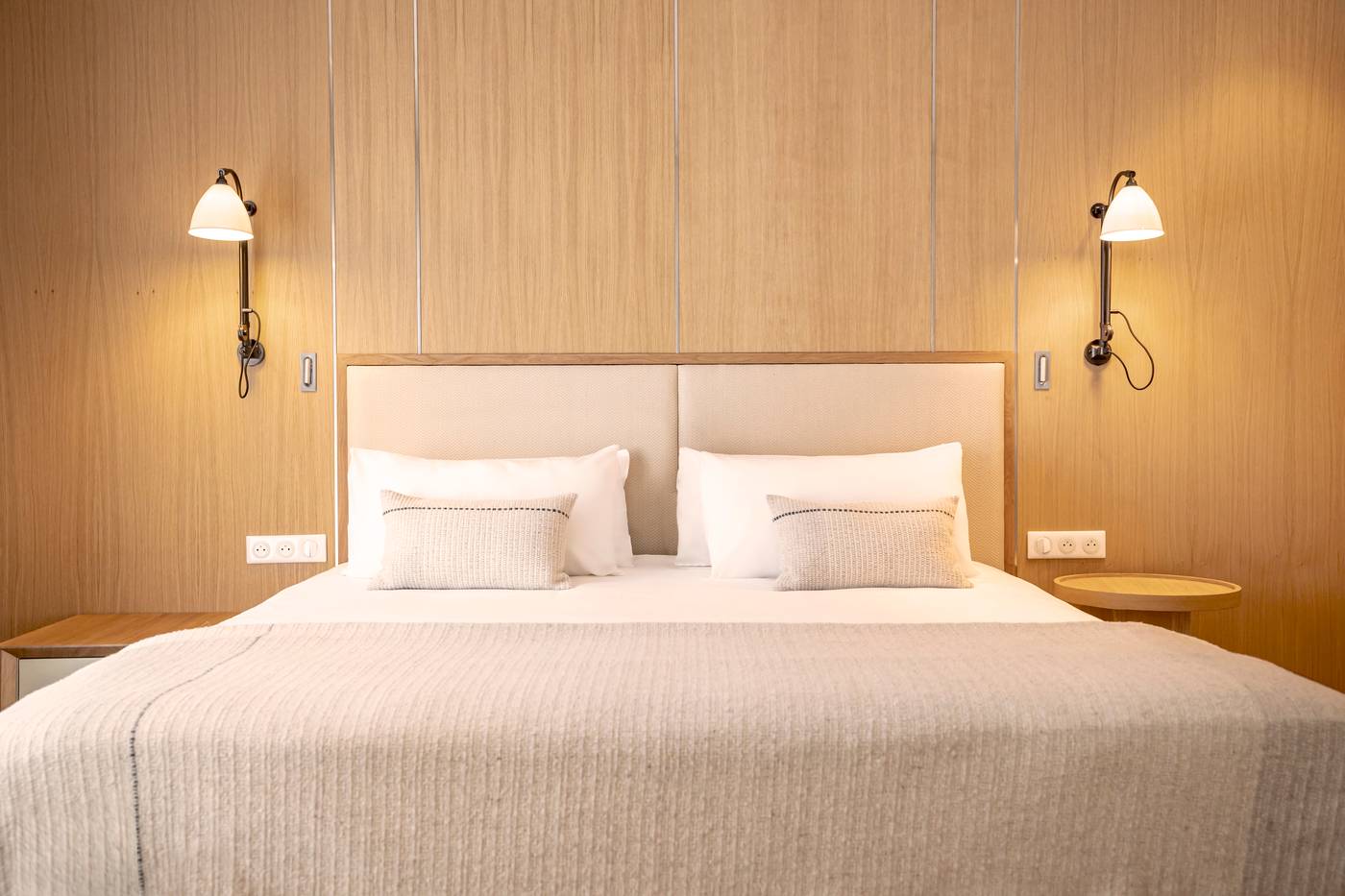 Kube-Hotel-St-Tropez-Room-33