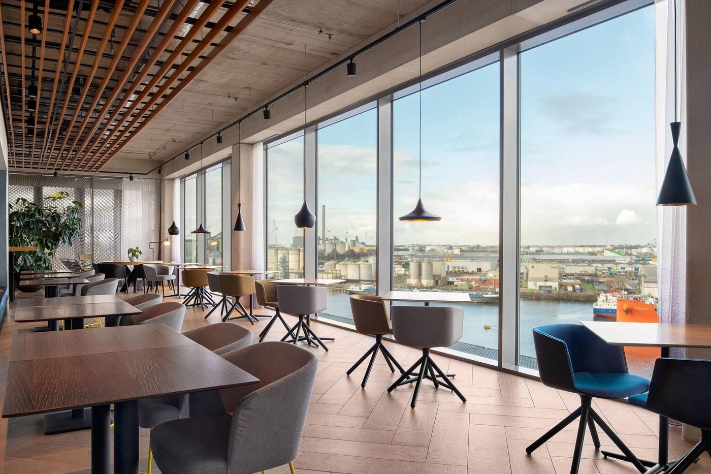 Residence-Inn-Amsterdam-Houthavens-Restaurant-11