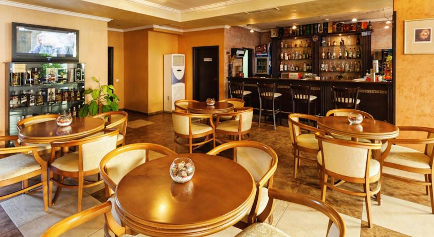 Forum-Sunny-Beach-Bar-9