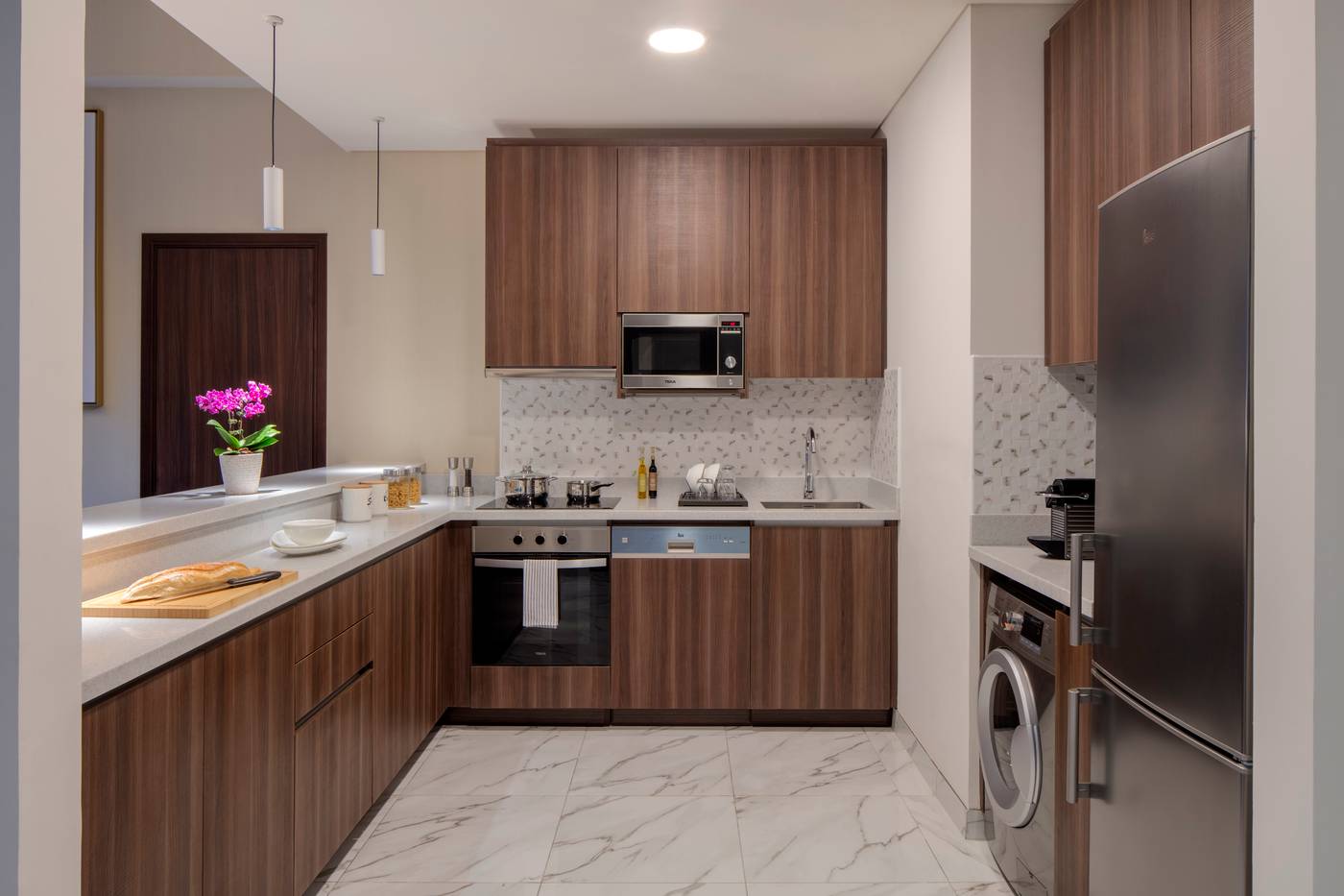 Avani-Plus-Palm-View-Dubai-Hotel-and-Suites-Room-37