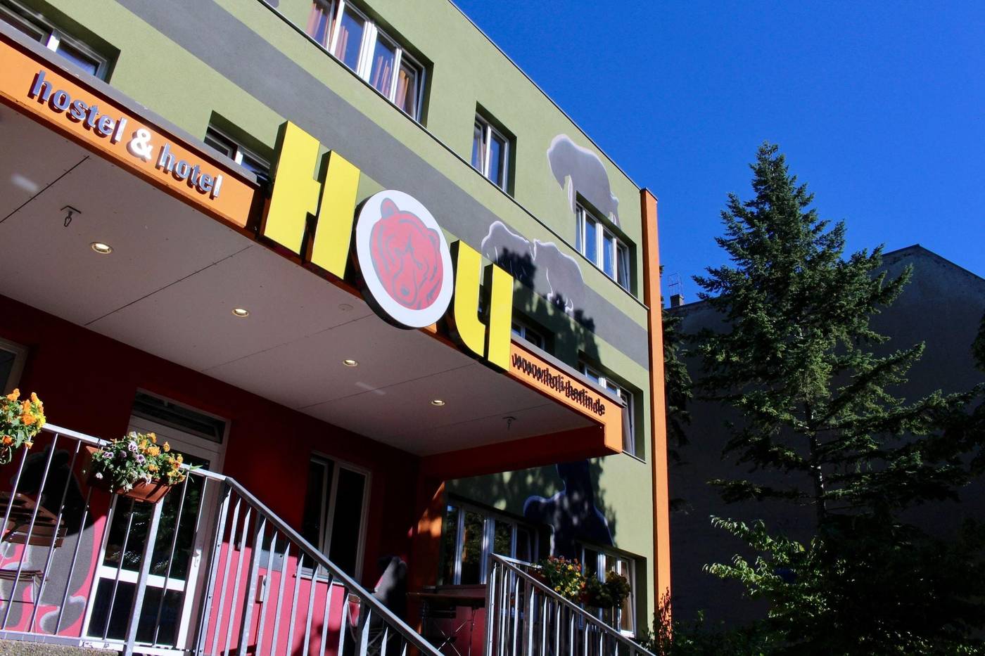 Holi-Hostel-Hotel-General-view-2