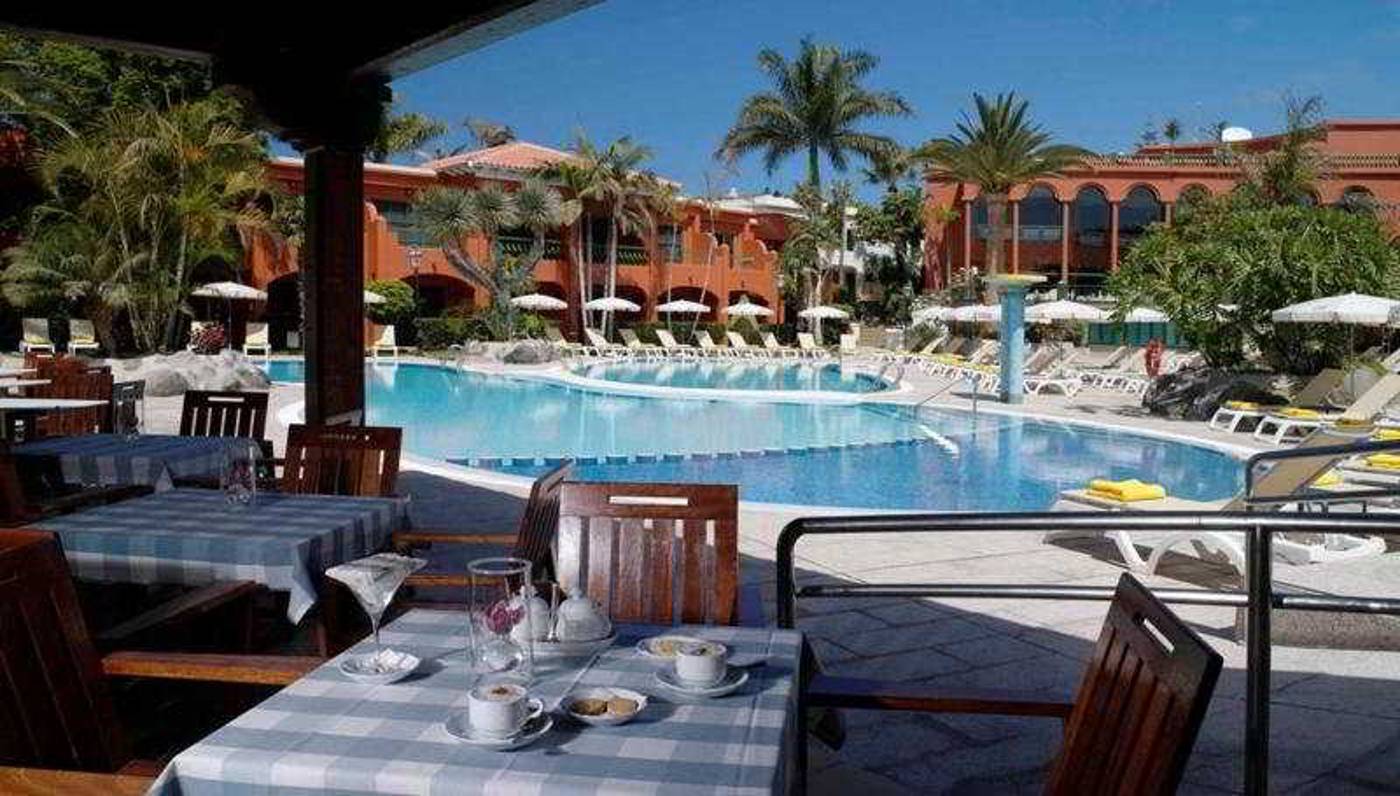 ADRIAN-Hoteles-Col-n-Guanahan----Adults-Only-General-view-13